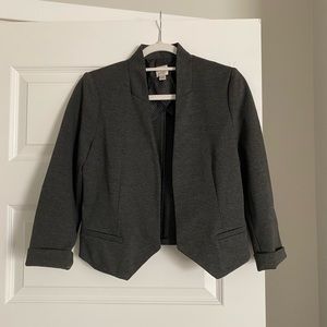 Slightly cropped blazer